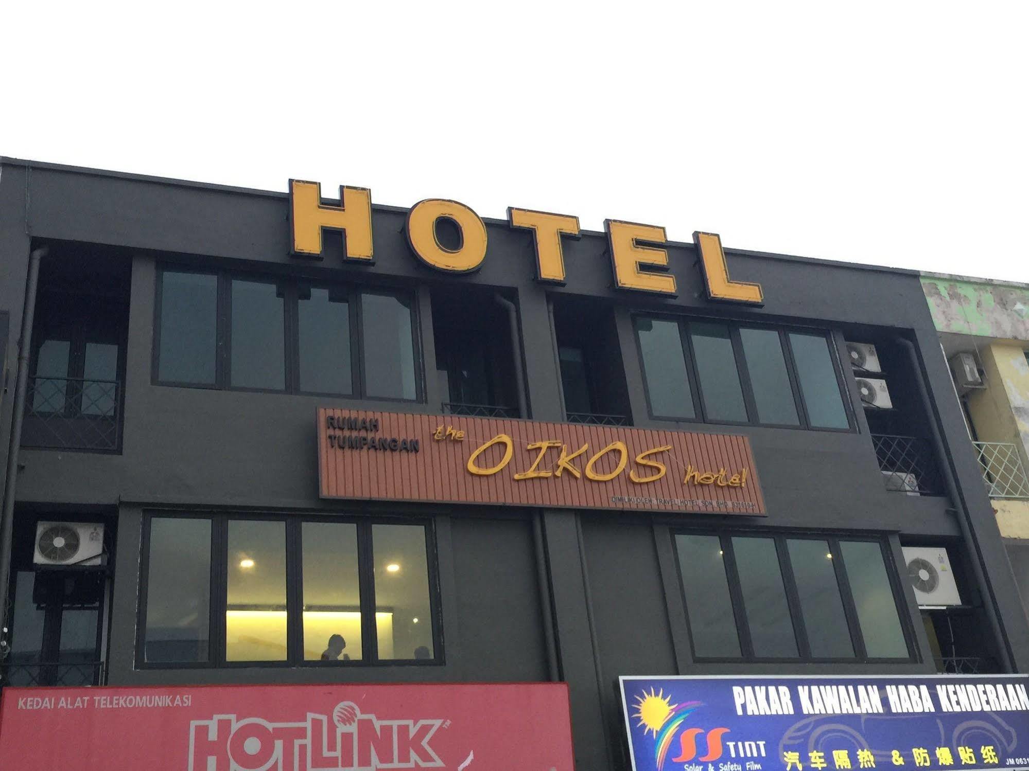 The Oikos Hotel Pontian Kecil Zewnętrze zdjęcie