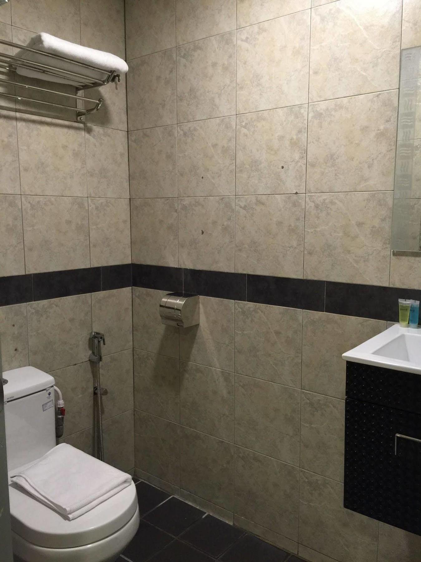The Oikos Hotel Pontian Kecil Zewnętrze zdjęcie