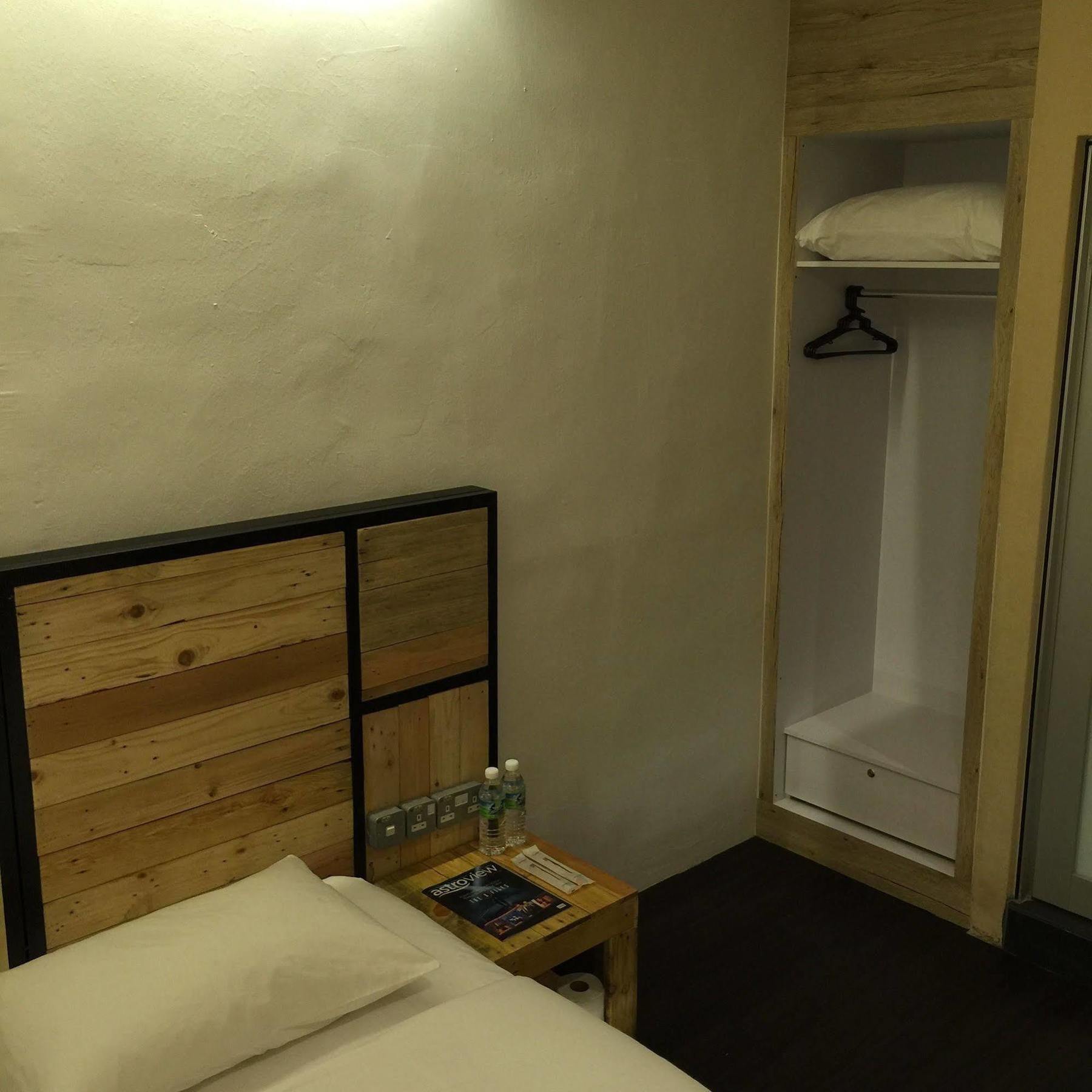The Oikos Hotel Pontian Kecil Zewnętrze zdjęcie