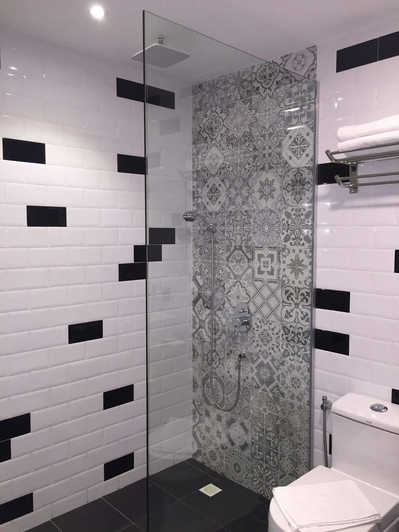 The Oikos Hotel Pontian Kecil Zewnętrze zdjęcie